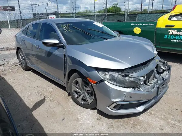 2HGFC2F60KH500717 2019 HONDA CIVIC - Image 1