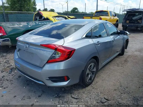 2HGFC2F60KH500717 2019 HONDA CIVIC - Image 4