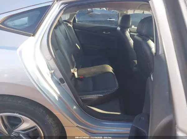 2HGFC2F60KH518585 2019 HONDA CIVIC - Image 8