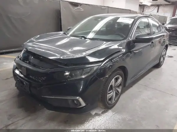 2HGFC2F60KH529523 2019 HONDA CIVIC - Image 2