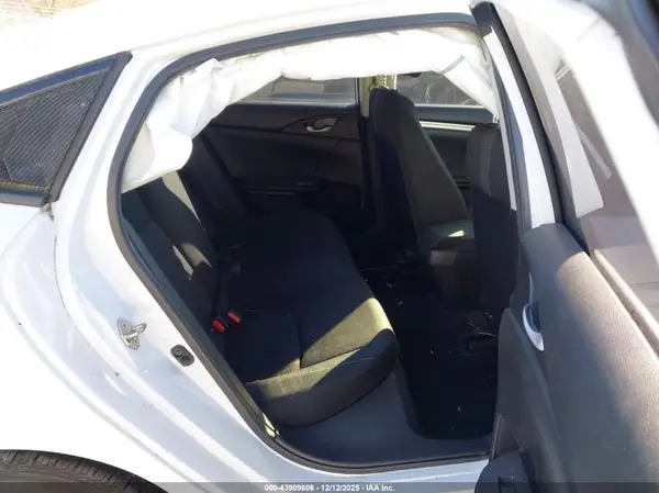 2HGFC2F60KH539999 2019 HONDA CIVIC - Image 8