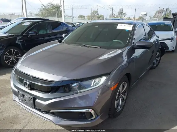 2HGFC2F60KH566247 2019 HONDA CIVIC - Image 2