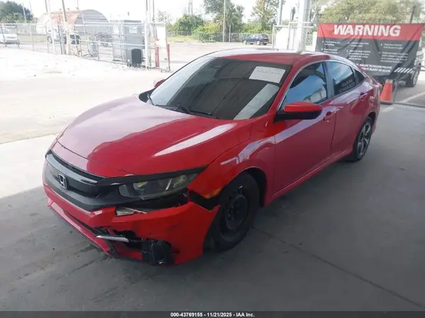 2HGFC2F60KH577670 2019 HONDA CIVIC - Image 2