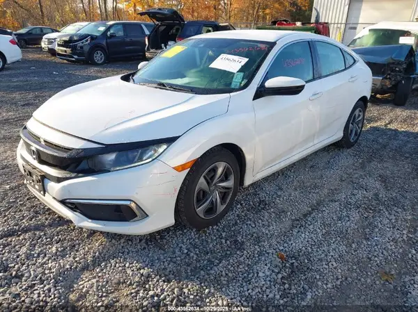 2HGFC2F60KH580097 2019 HONDA CIVIC - Image 2