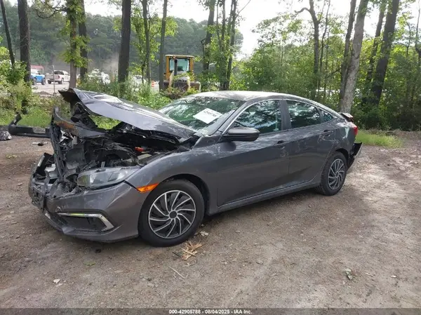 2HGFC2F60KH588040 2019 HONDA CIVIC - Image 2