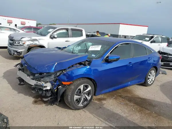 2HGFC2F60LH514666 2020 HONDA CIVIC - Image 2