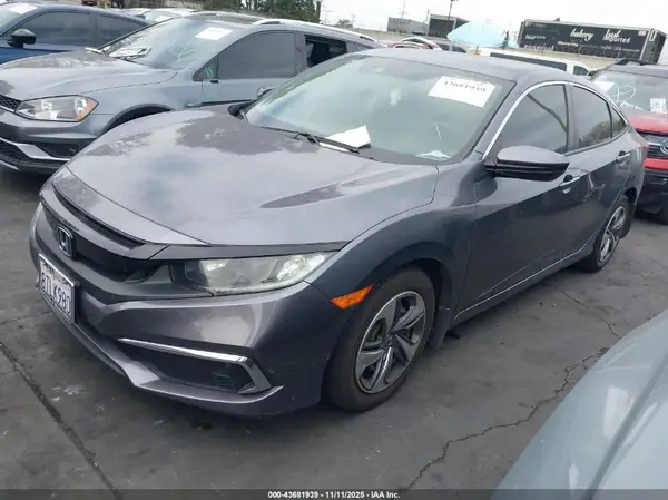 2HGFC2F60LH562300 2020 HONDA CIVIC - Image 2