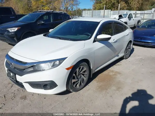 2HGFC2F61JH009541 2018 HONDA CIVIC - Image 2