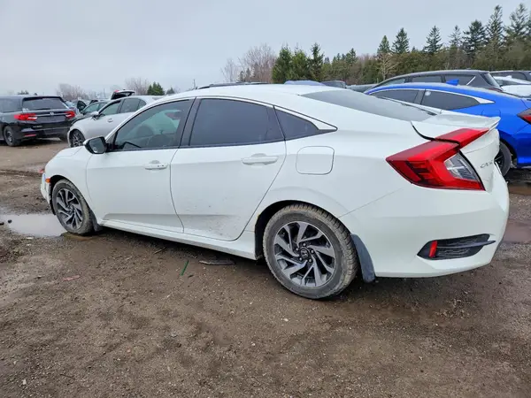 2HGFC2F61JH017087 2018 HONDA CIVIC - Image 2