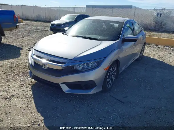2HGFC2F61JH020782 2018 HONDA CIVIC - Image 2