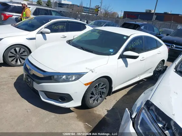 2HGFC2F61JH027294 2018 HONDA CIVIC - Image 2
