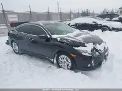 2HGFC2F61JH028638 2018 HONDA CIVIC