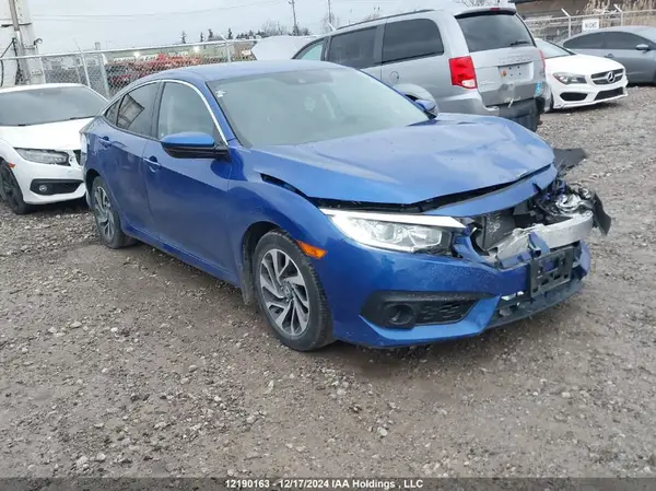 2HGFC2F61JH030602 2018 HONDA CIVIC - Image 1