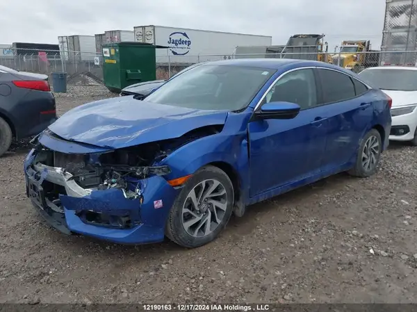 2HGFC2F61JH030602 2018 HONDA CIVIC - Image 2