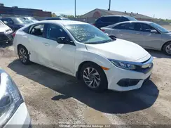 2HGFC2F61JH040059 2018 HONDA CIVIC
