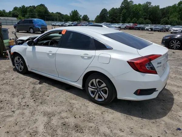 2HGFC2F61JH573156 2018 HONDA CIVIC - Image 2