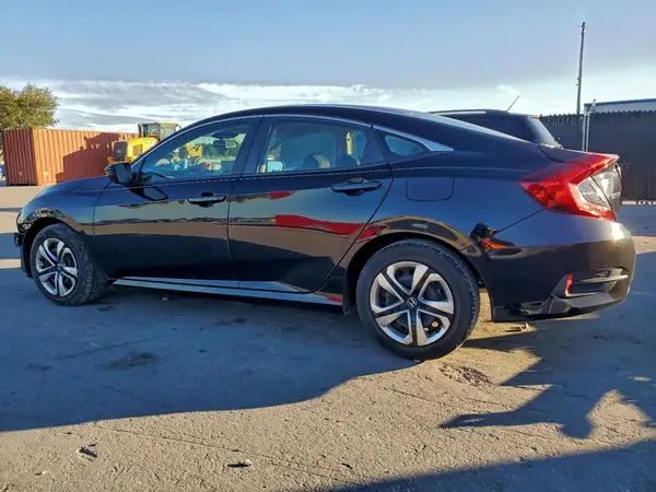 2HGFC2F61JH598378 2018 HONDA CIVIC - Image 2