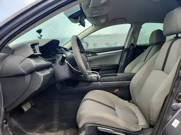 2019 HONDA CIVIC auction photo 7