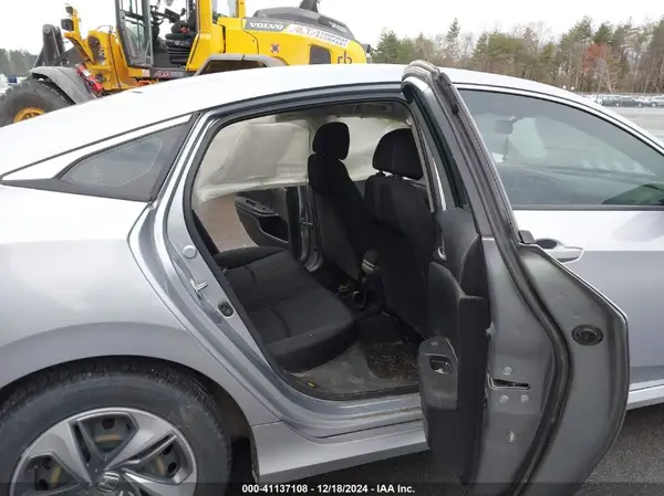 2HGFC2F61KH549585 2019 HONDA CIVIC - Image 8