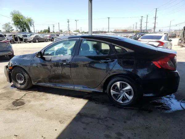 2HGFC2F61KH556228 2019 HONDA CIVIC - Image 2