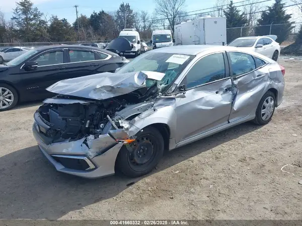 2HGFC2F61KH564927 2019 HONDA CIVIC - Image 2