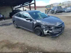 2HGFC2F61KH575717 2019 HONDA CIVIC