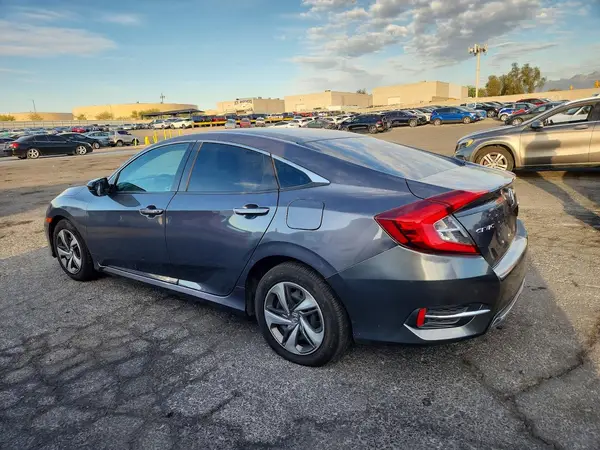 2HGFC2F61KH579024 2019 HONDA CIVIC - Image 2