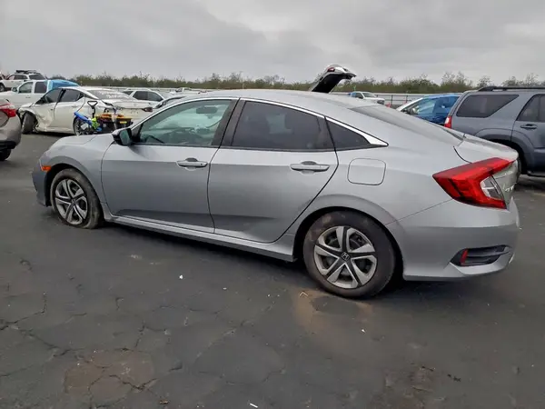 2HGFC2F61KH583820 2019 HONDA CIVIC - Image 2
