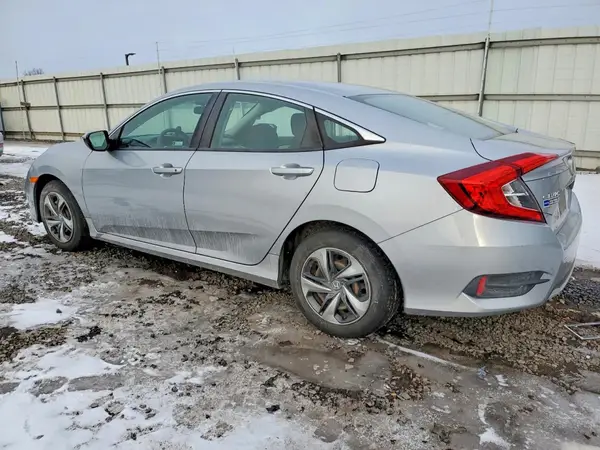 2HGFC2F61KH587768 2019 HONDA CIVIC - Image 2