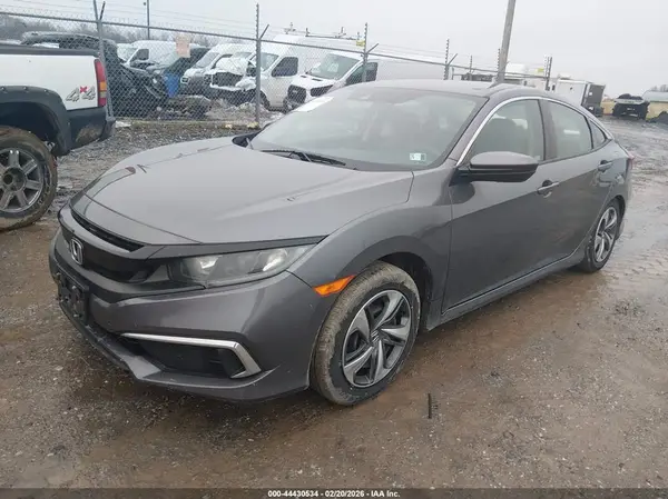 2HGFC2F61KH589181 2019 HONDA CIVIC - Image 2