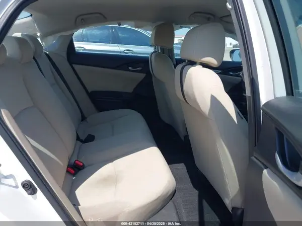 2HGFC2F61KH606352 2019 HONDA CIVIC - Image 8