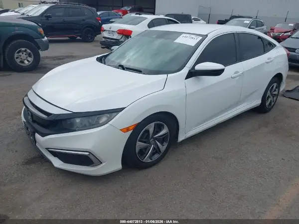 2HGFC2F61LH577582 2020 HONDA CIVIC - Image 2