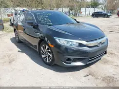 2HGFC2F62JH025666 2018 HONDA CIVIC