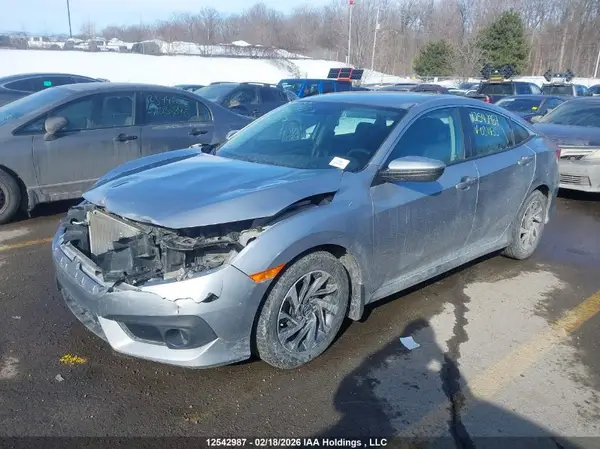 2HGFC2F62JH031435 2018 HONDA CIVIC - Image 2