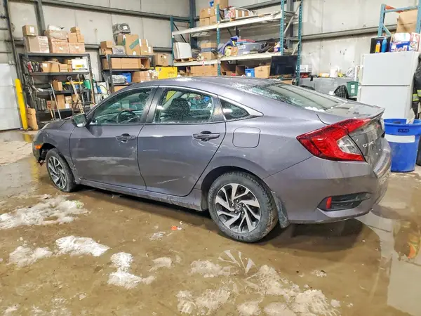 2HGFC2F62JH036490 2018 HONDA CIVIC - Image 2