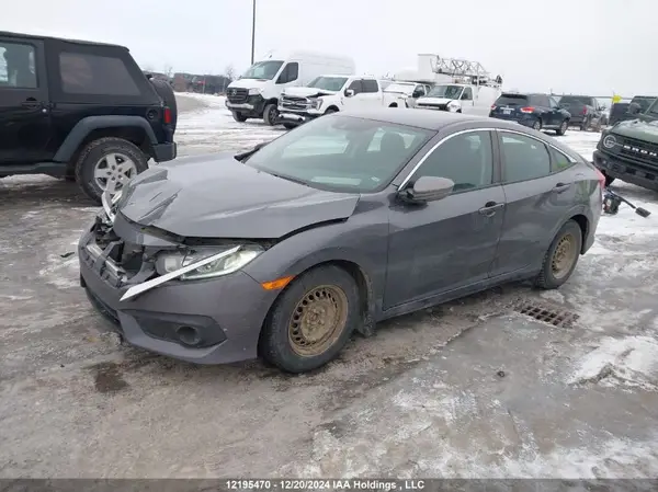2HGFC2F62JH040233 2018 HONDA CIVIC - Image 2