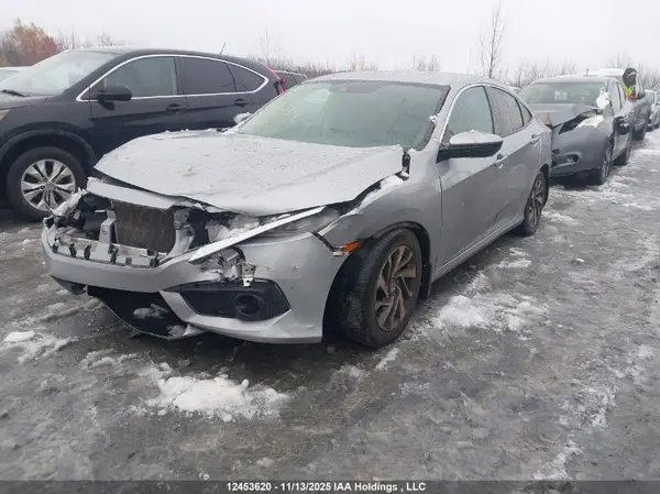 2HGFC2F62JH042256 2018 HONDA CIVIC - Image 2