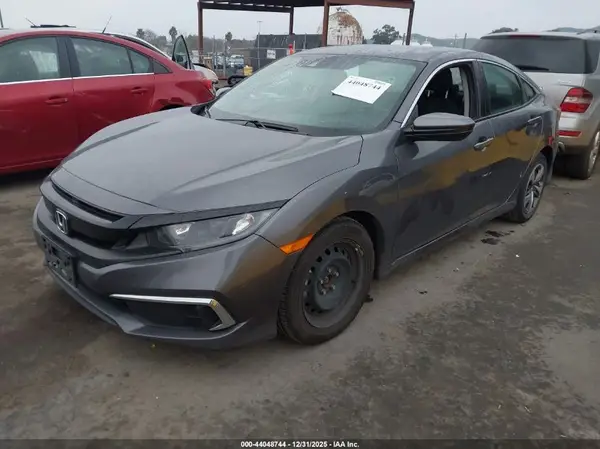 2HGFC2F62KH518099 2019 HONDA CIVIC - Image 2