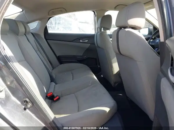 2HGFC2F62KH540720 2019 HONDA CIVIC - Image 8