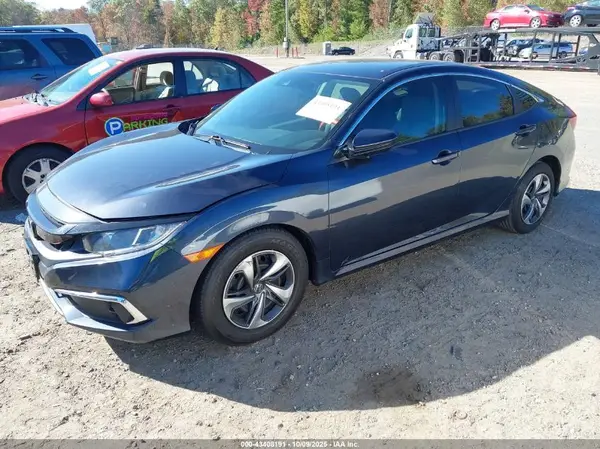 2HGFC2F62KH548929 2019 HONDA CIVIC - Image 2