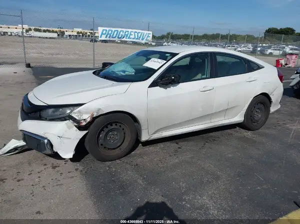 2HGFC2F62KH572387 2019 HONDA CIVIC - Image 2