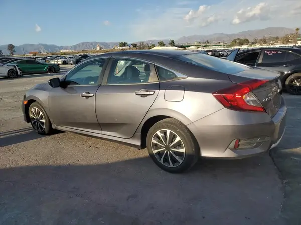 2HGFC2F62LH546972 2020 HONDA CIVIC - Image 2