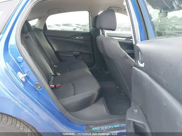 2HGFC2F63JH008911 2018 HONDA CIVIC - Image 8