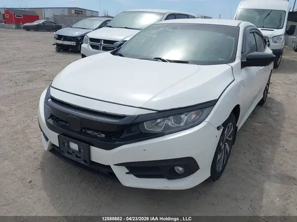 2HGFC2F63JH009749 2018 HONDA CIVIC - Image 2