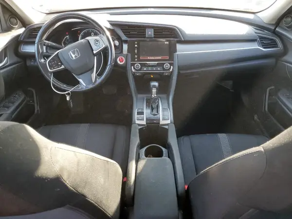 2HGFC2F63JH026647 2018 HONDA CIVIC - Image 8