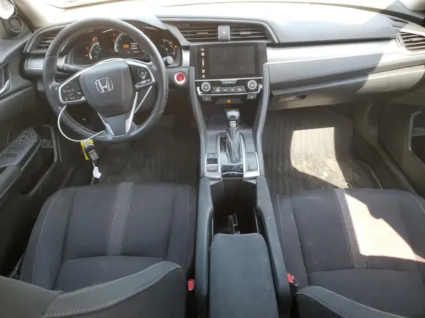 2HGFC2F63JH039575 2018 HONDA CIVIC - Image 8