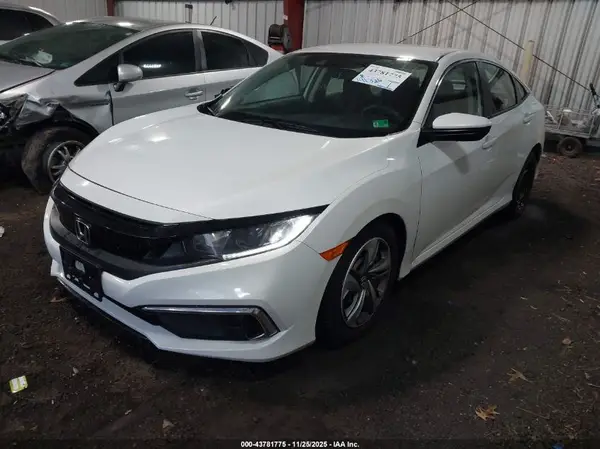 2HGFC2F63KH522162 2019 HONDA CIVIC - Image 2