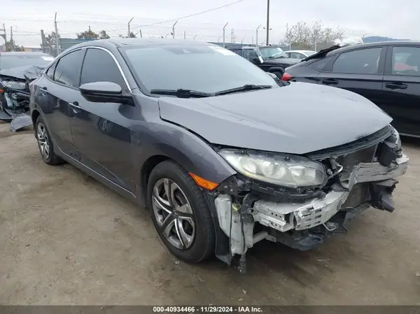 2HGFC2F63KH529743 2019 HONDA CIVIC - Image 1