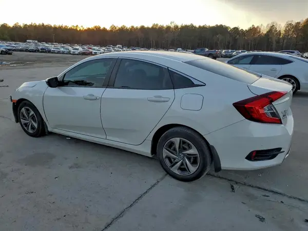 2HGFC2F63KH568946 2019 HONDA CIVIC - Image 2