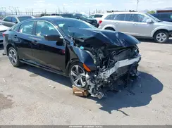 2HGFC2F63KH582698 2019 HONDA CIVIC